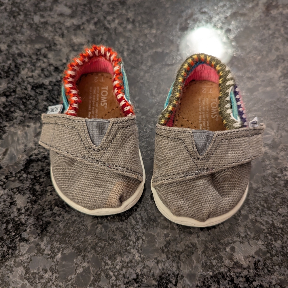 New TOMS Gray Baby Shoes with Colorful Trim
